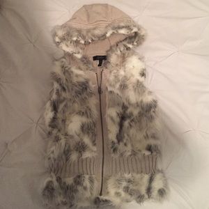 Jessica Simpson faux fur vest